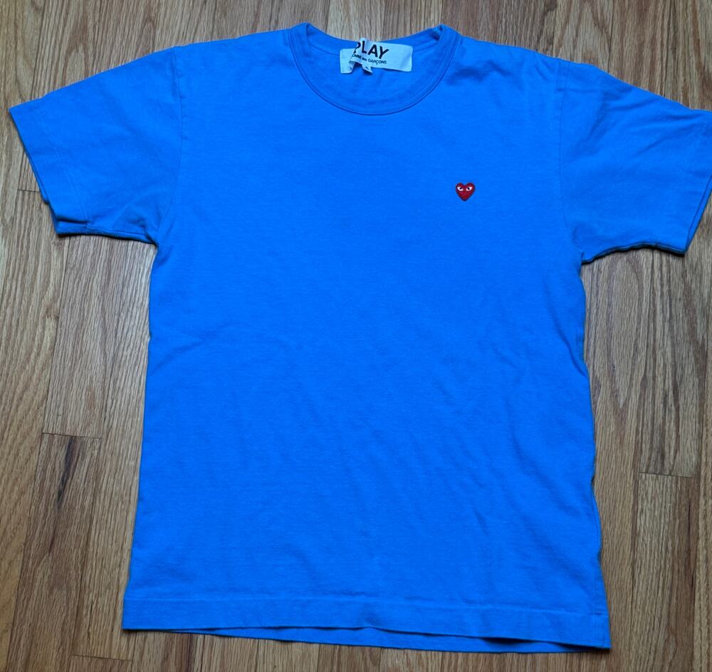 Comme des Garçons PLAY Small Red Heart Patch T-Shirt Bright Blue Size Small